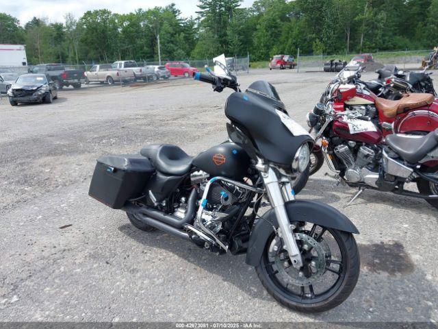  Salvage Harley-Davidson Flhx
