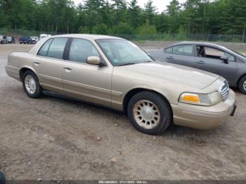  Salvage Ford Crown Victoria
