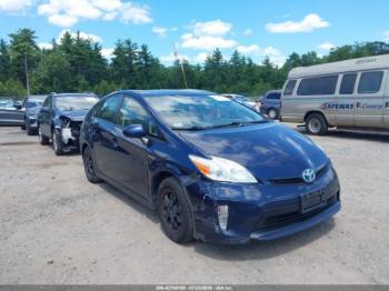  Salvage Toyota Prius