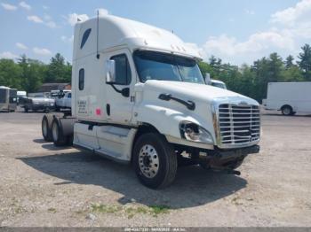  Salvage Freightliner Cascadia 125