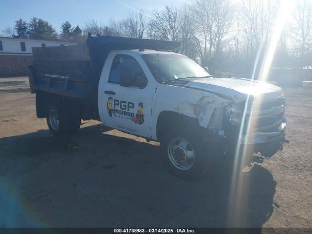  Salvage Chevrolet Silverado 3500