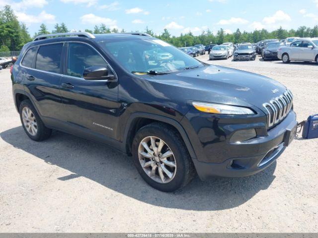  Salvage Jeep Cherokee