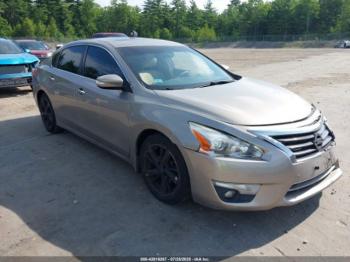  Salvage Nissan Altima