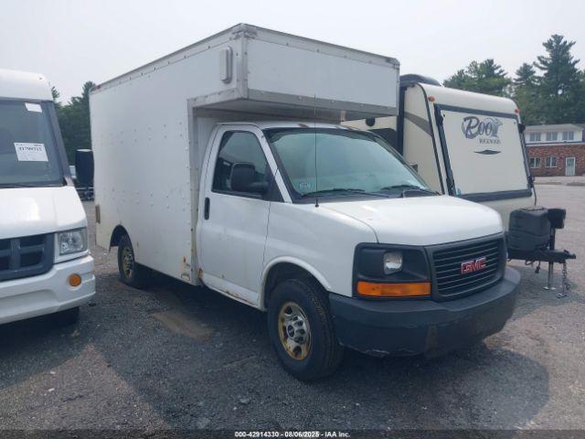  Salvage General Motors Savana Cutaway