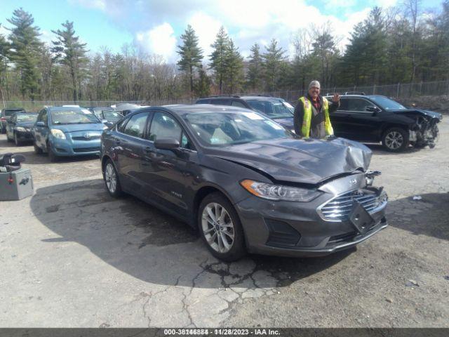  Salvage Ford Fusion