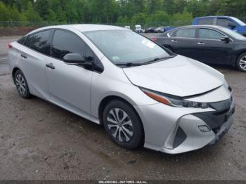  Salvage Toyota Prius Prime