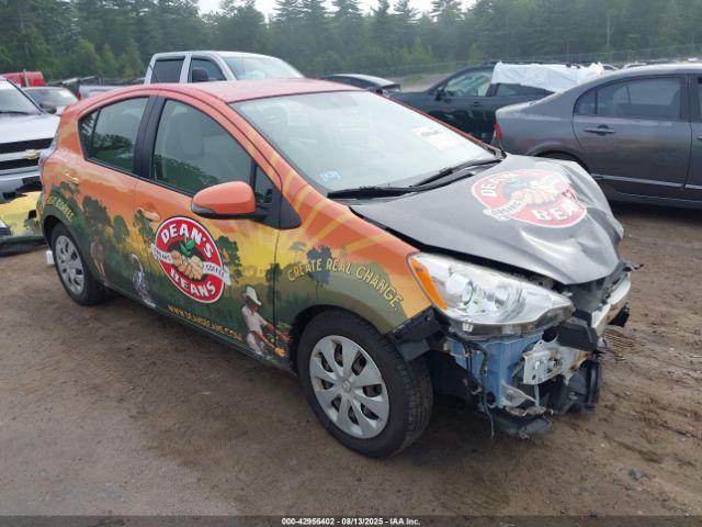  Salvage Toyota Prius c