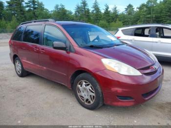  Salvage Toyota Sienna