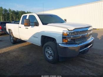  Salvage Chevrolet Silverado 2500