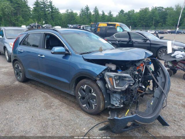  Salvage Kia Niro