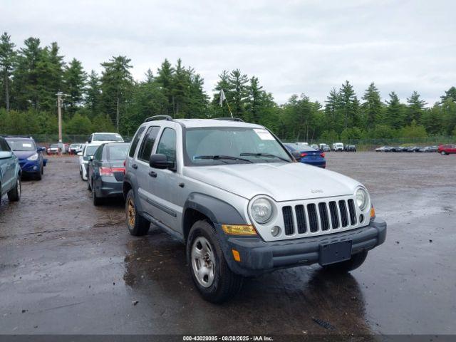 Salvage Jeep Liberty