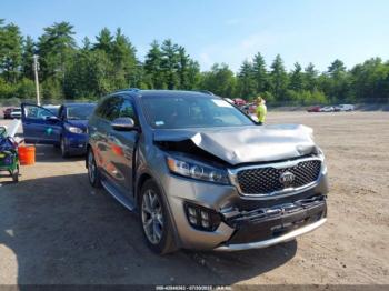  Salvage Kia Sorento