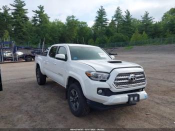  Salvage Toyota Tacoma