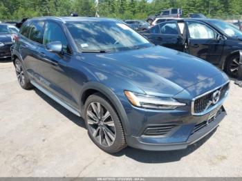  Salvage Volvo V60 Cross Country