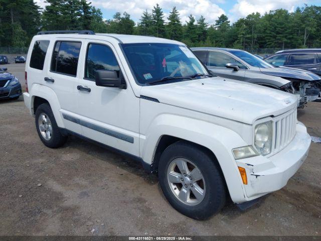  Salvage Jeep Liberty