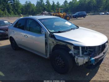  Salvage Kia Forte