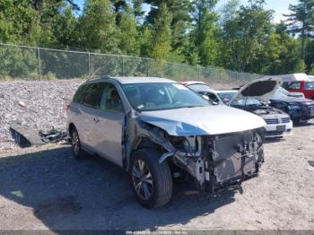 Salvage Nissan Pathfinder