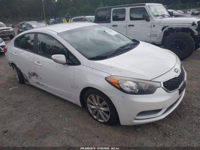  Salvage Kia Forte