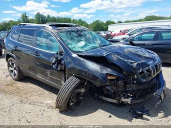  Salvage Jeep Cherokee