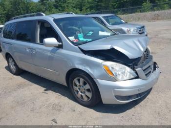  Salvage Hyundai Entourage