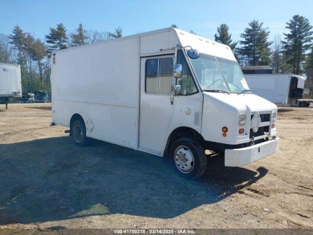  Salvage Freightliner Chassis