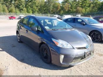  Salvage Toyota Prius