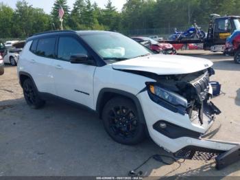  Salvage Jeep Compass