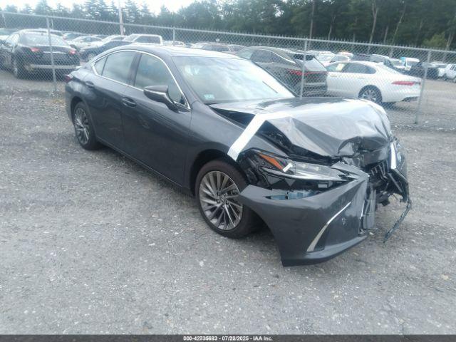  Salvage Lexus Es