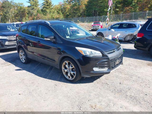  Salvage Ford Escape