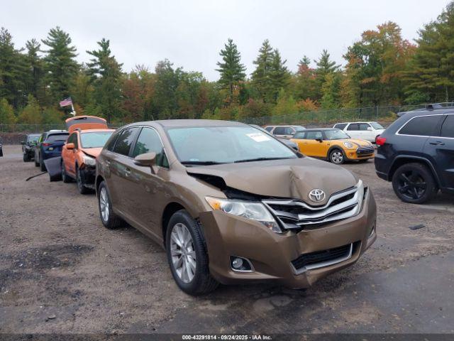 Salvage Toyota Venza