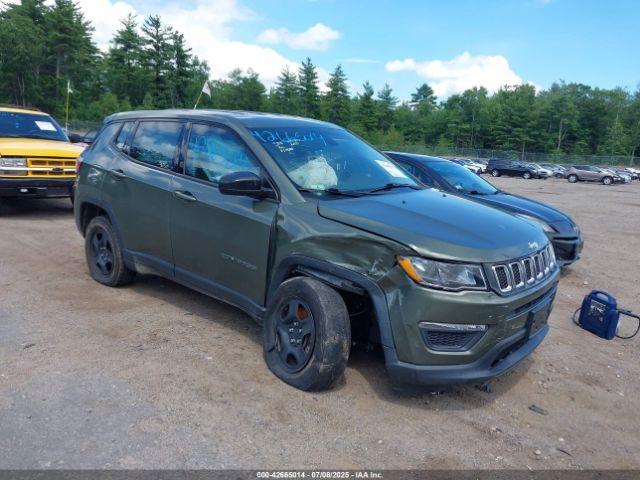  Salvage Jeep Compass