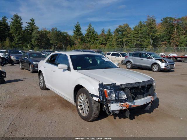  Salvage Chrysler 300
