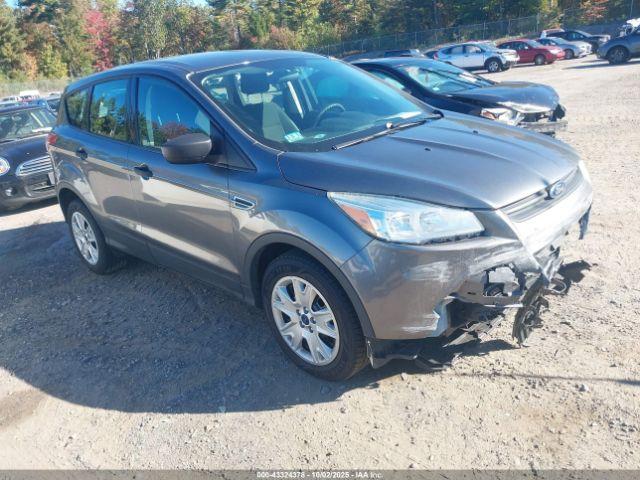  Salvage Ford Escape