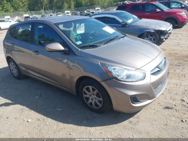  Salvage Hyundai ACCENT