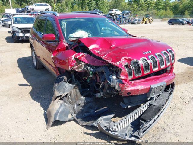  Salvage Jeep Cherokee