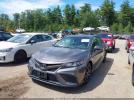 Toyota Camry Se Image 9