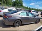 Toyota Camry Se Image 10