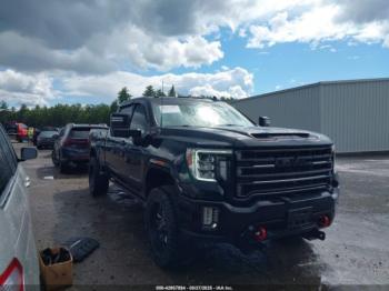  Salvage General Motors Sierra 2500HD