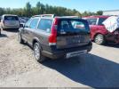 Volvo XC70 2.5t Image 5