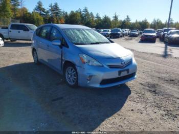  Salvage Toyota Prius v