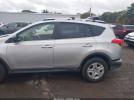 Toyota RAV4 Le Image 7