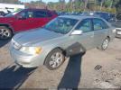 Toyota Avalon Xls Image 2