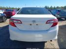 Toyota Camry Le Image 2