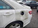 Toyota Camry Se Image 10