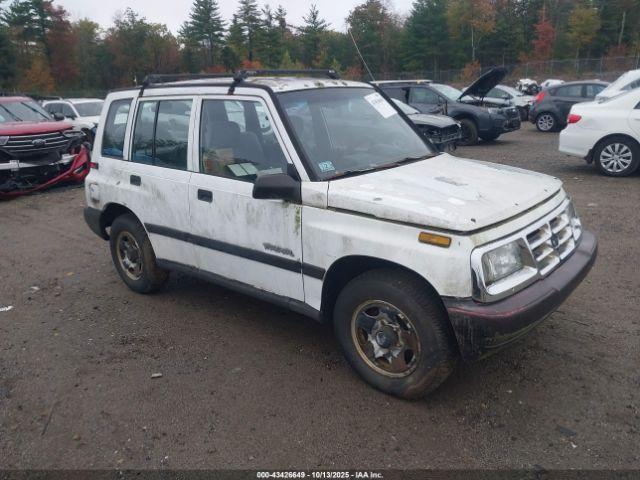  Salvage Chevrolet Tracker