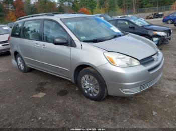 Salvage Toyota Sienna