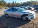 Toyota Camry Le Image 2