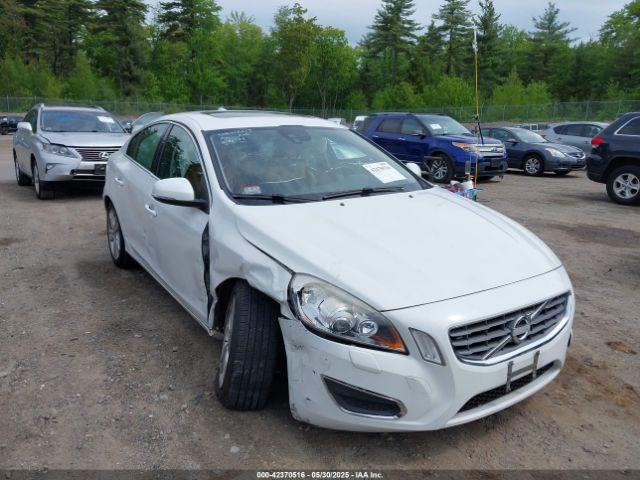  Salvage Volvo S60