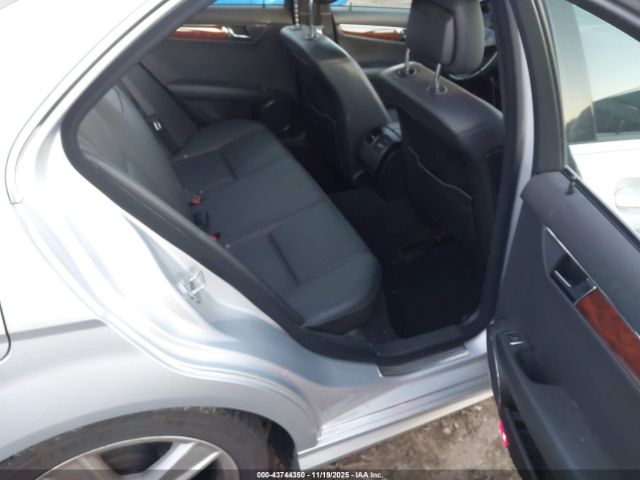 Mercedes-Benz C-Class Sport 4matic Image 2