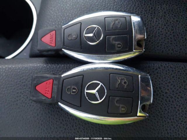 Mercedes-Benz C-Class Sport 4matic Image 13